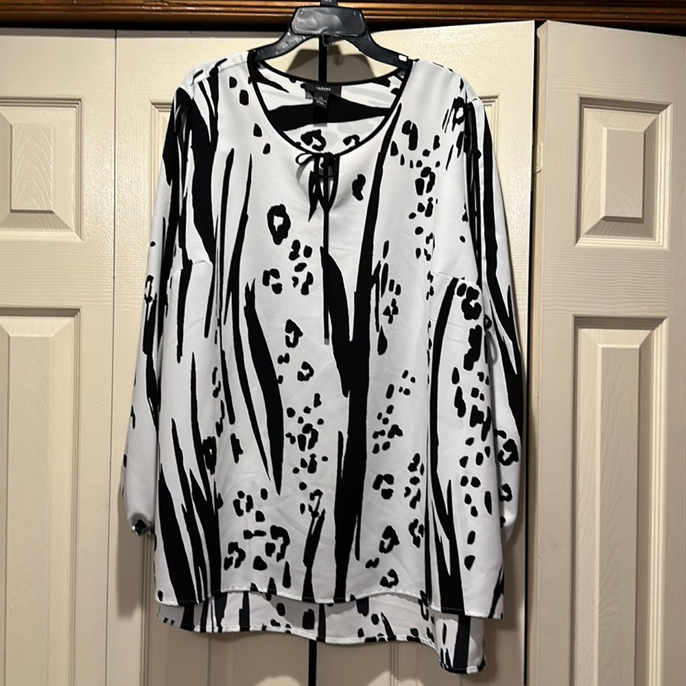 Alfani women’s plus size top 3x.